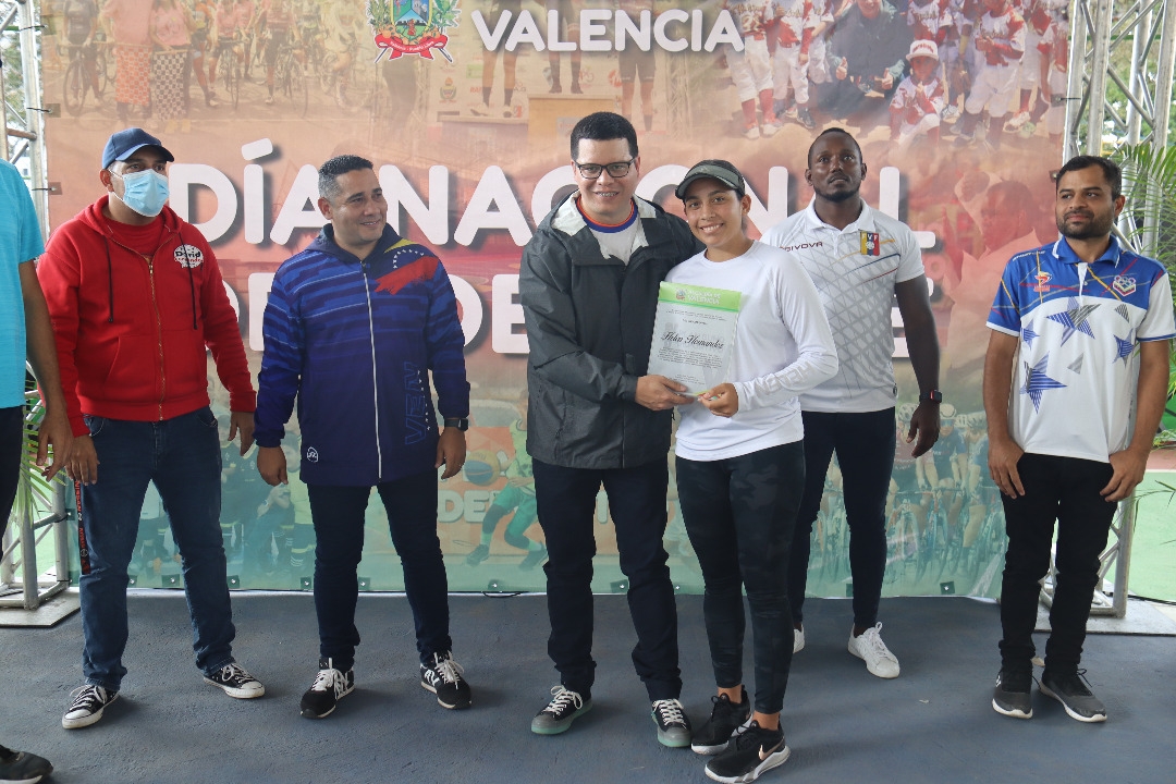 Celebración del Día Nacional del Deporte y reinauguró Parque El Bosque en Valencia