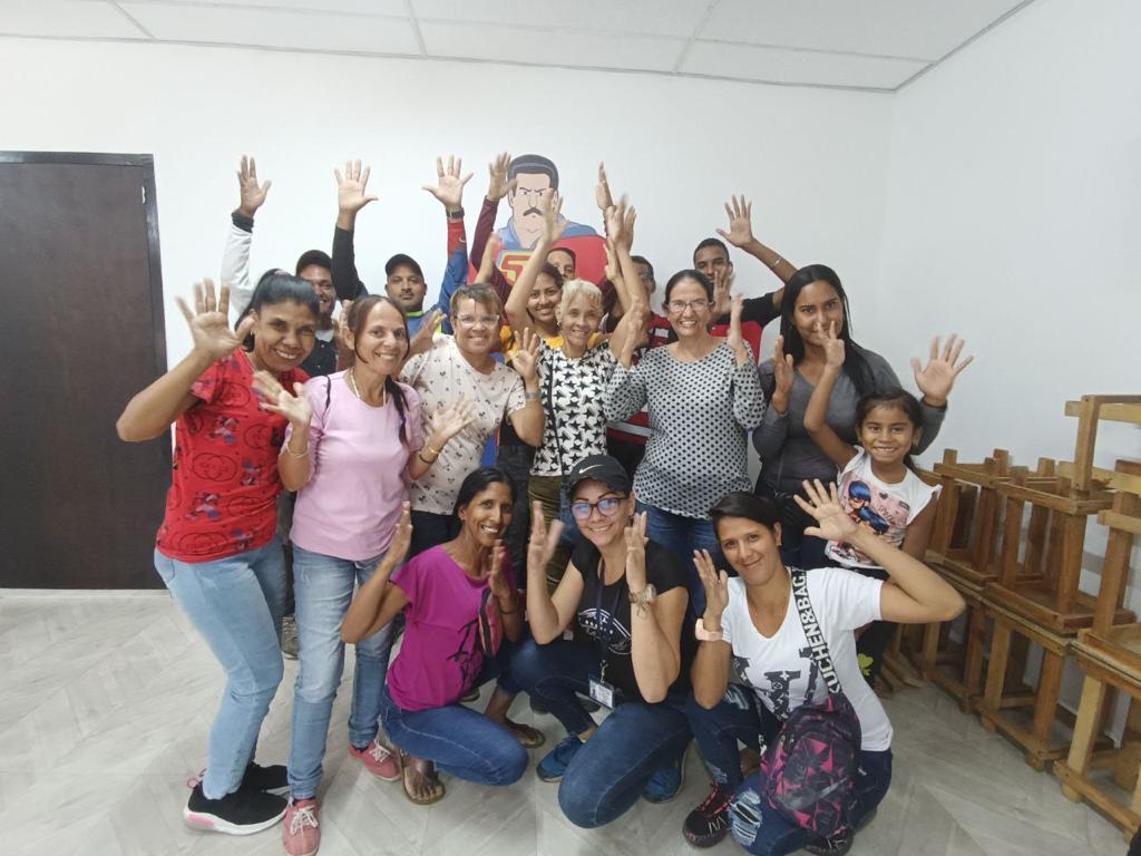 Alcaldía de Valencia realizó primer taller gratuito de “Lengua de Señas Venezolana”