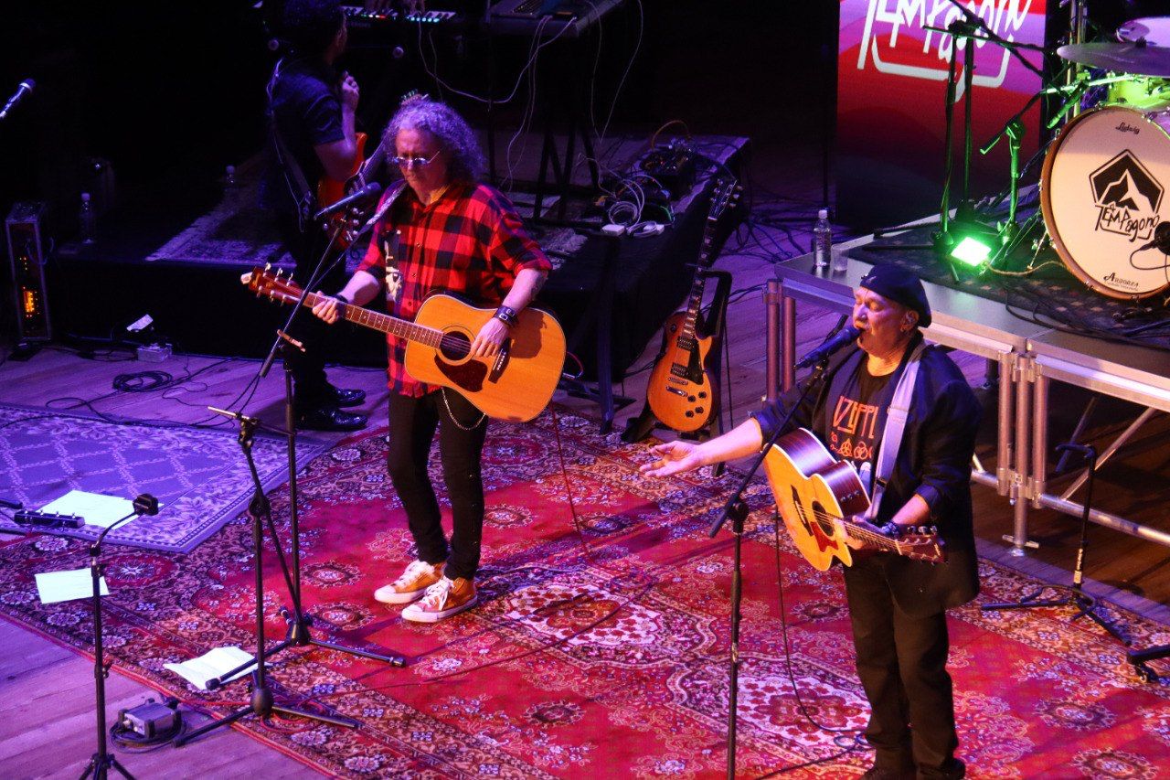 Témpano y Pentágono en el Teatro Municipal de Valencia