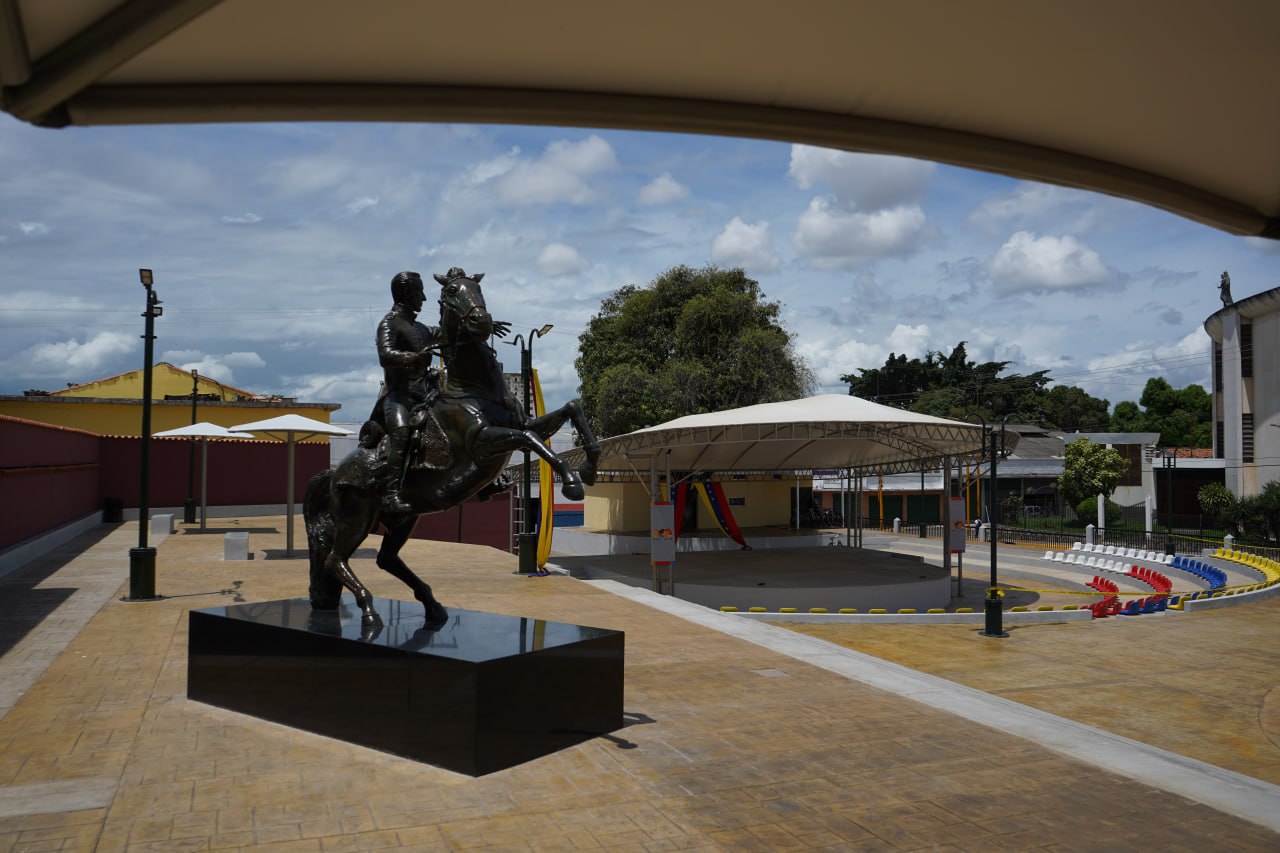 Plaza Bicentenario